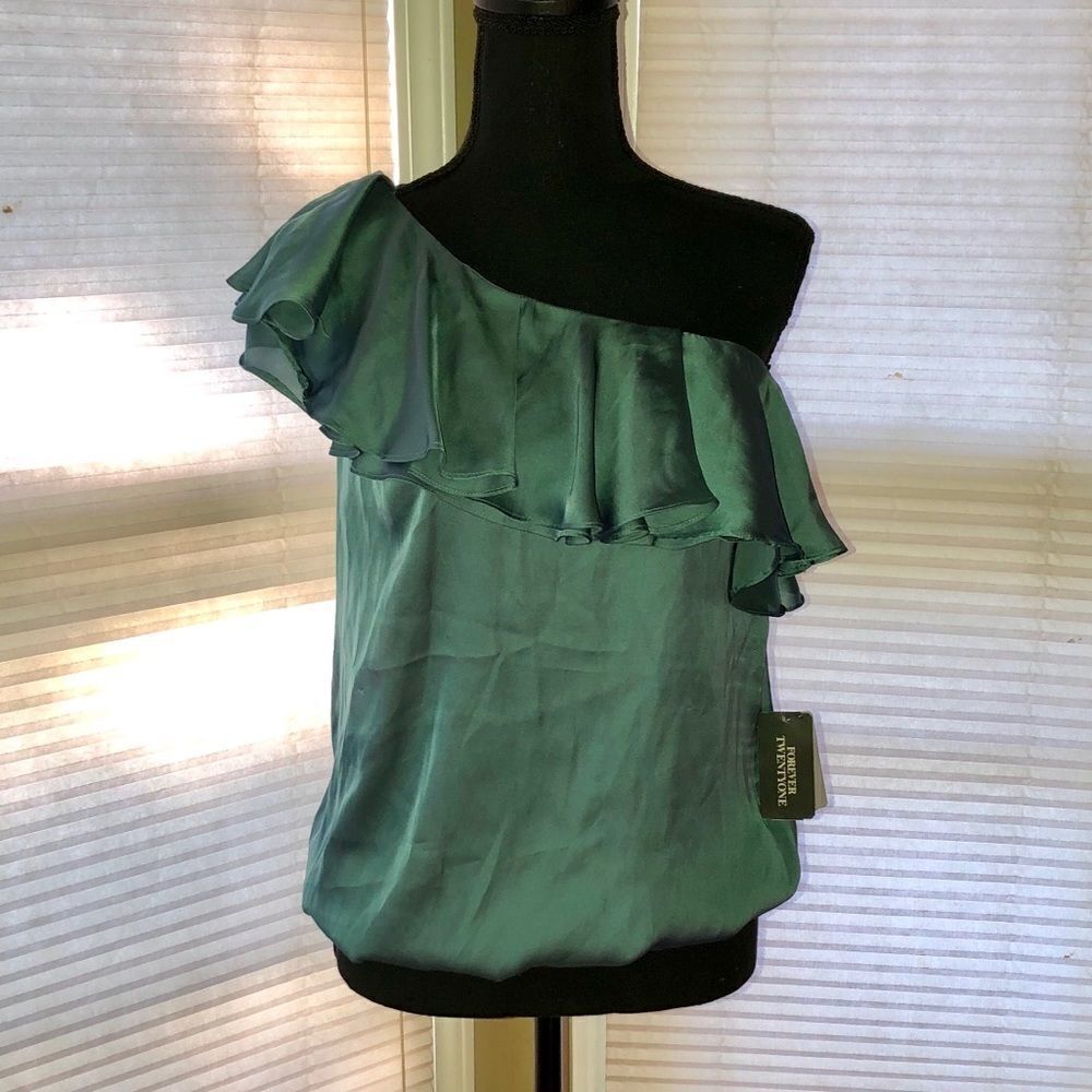 Forever21 One off Shoulder Ruffle Blouse